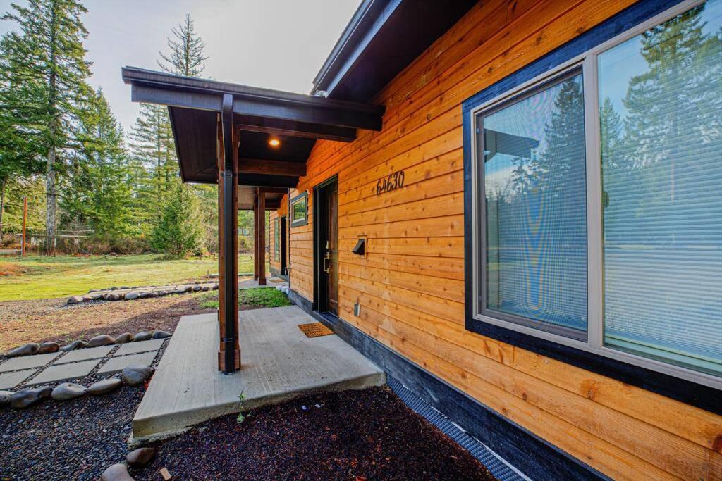 Newly Built Modern Chalet Duplex - 1 Mount Hood Village Exterior photo